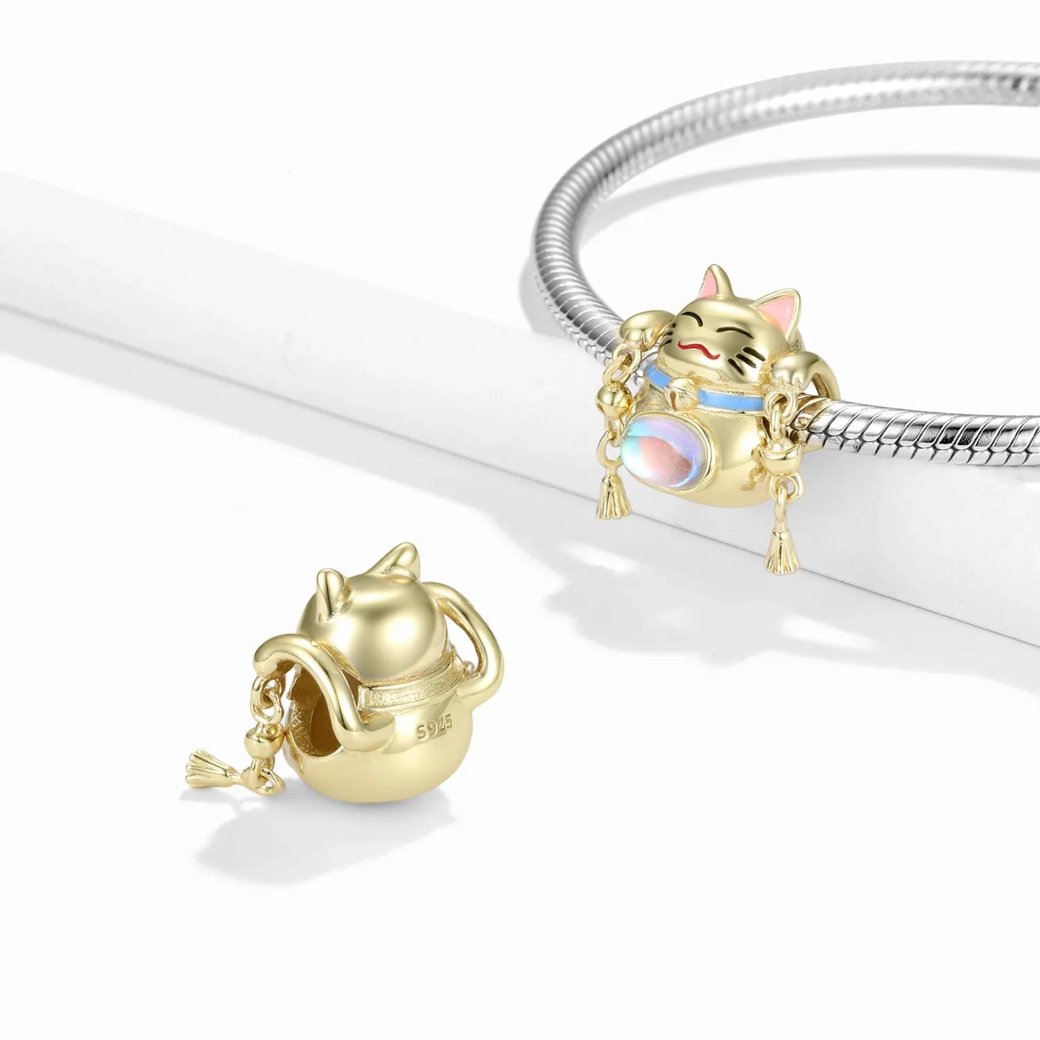 Gold Plated Lucky Cat - Miora