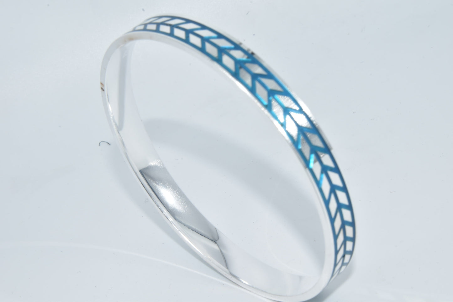 Blue Chevron Kada