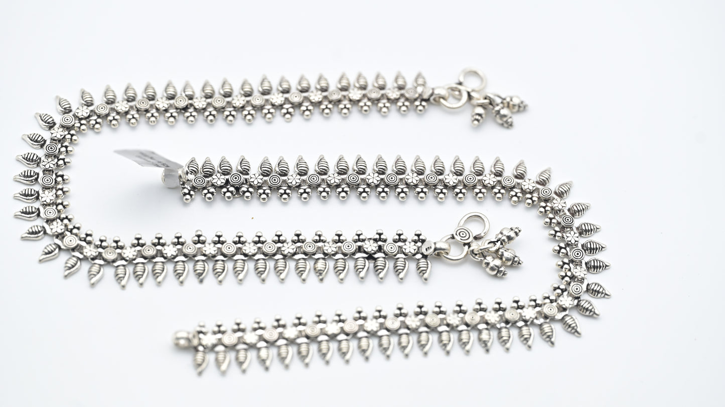 Sterling Silver 925 Antique Floral Payal