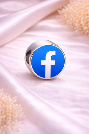 Facebook - Miora