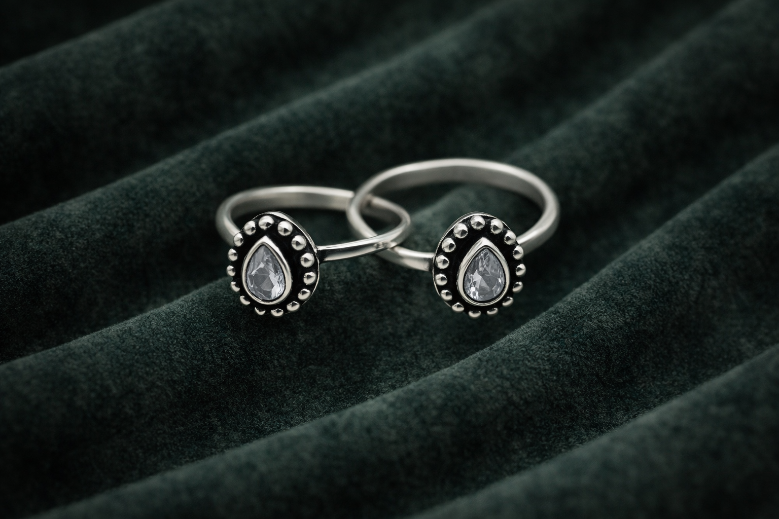 Beaded Oval Adjustable Toe Rings - Miora