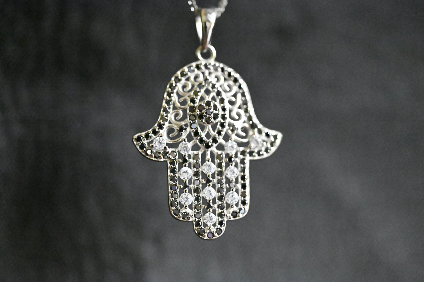 Sparkle Hamsa