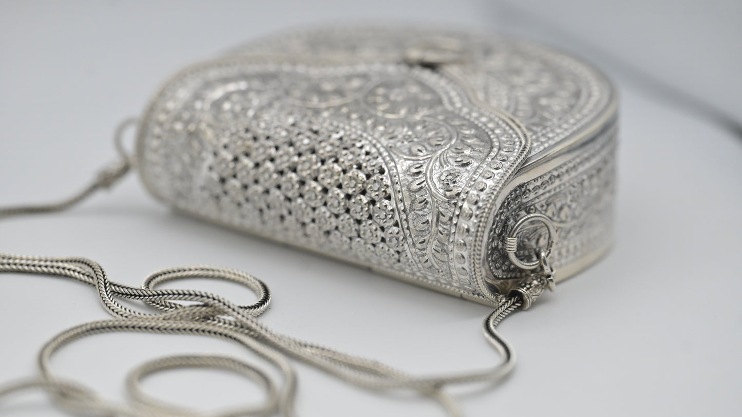Sterling Silver Handcrafted Vintage Floral Engraved Clutch Bag