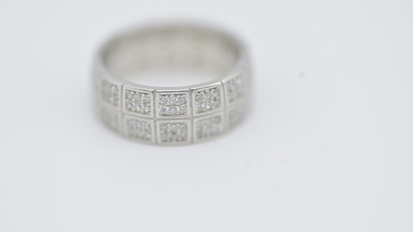 Sterling Silver Grid-Set Band Ring