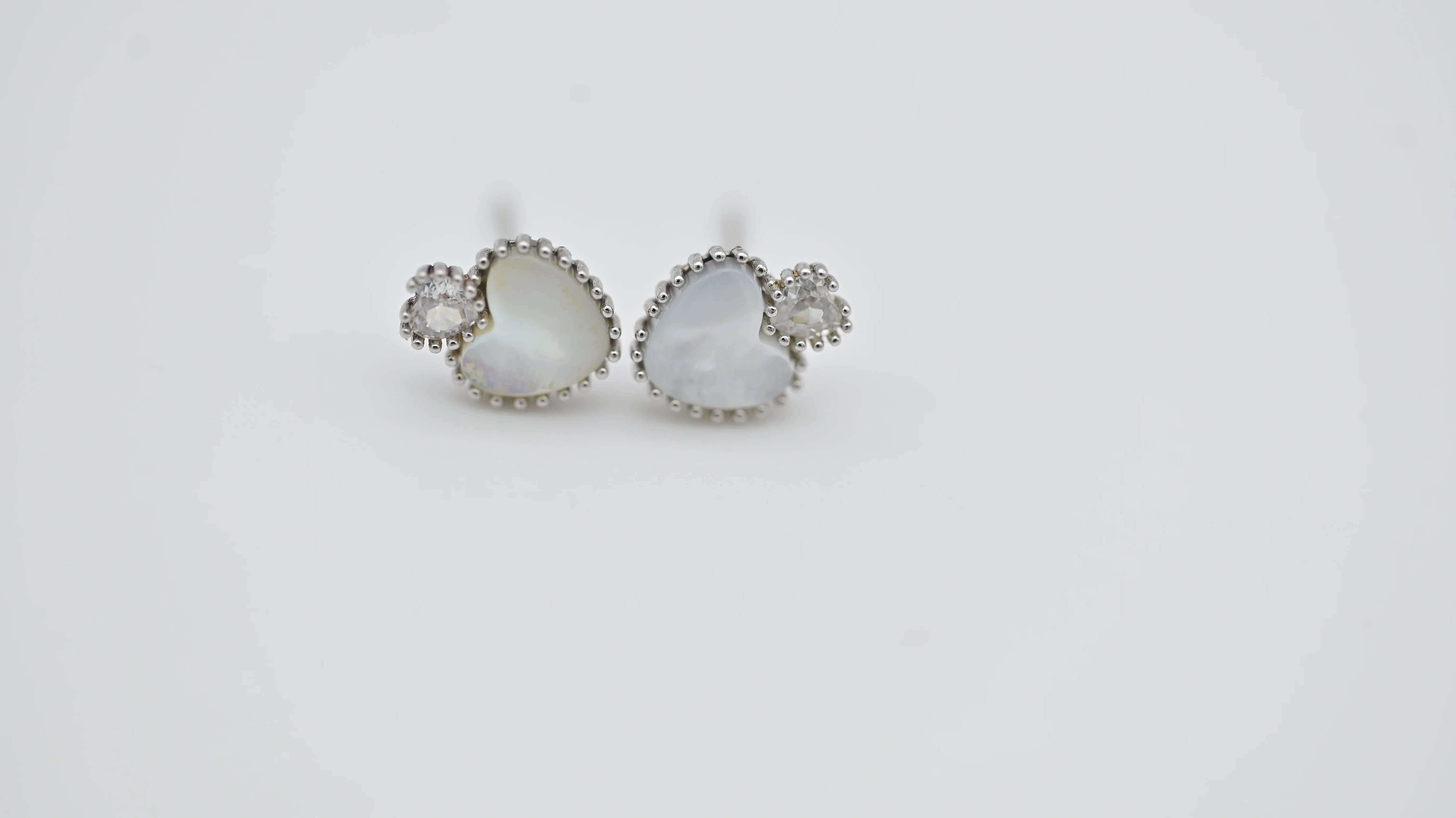 CZ Heart Earrings - Miora