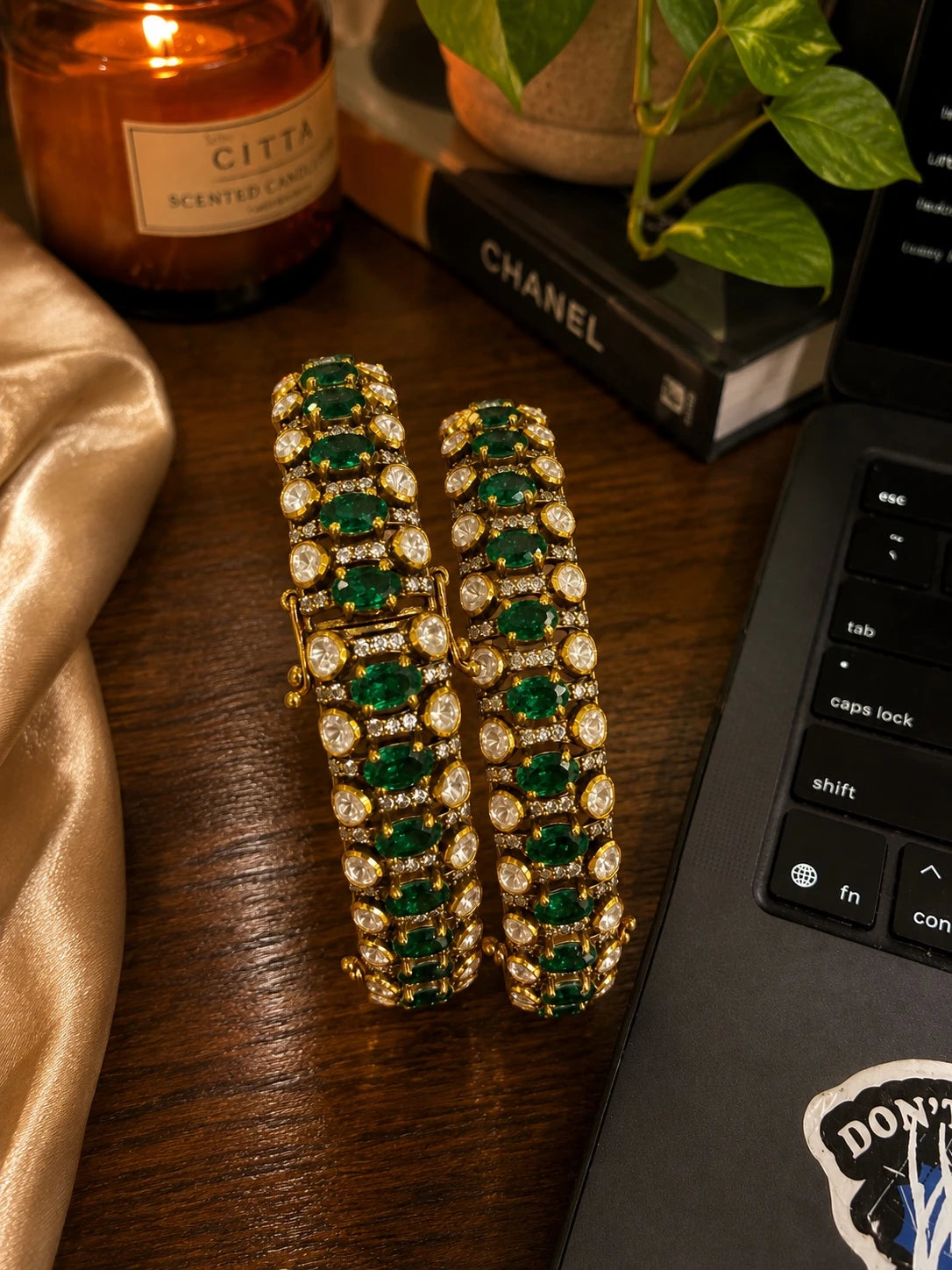 Emerald Polki Statement Bracelet