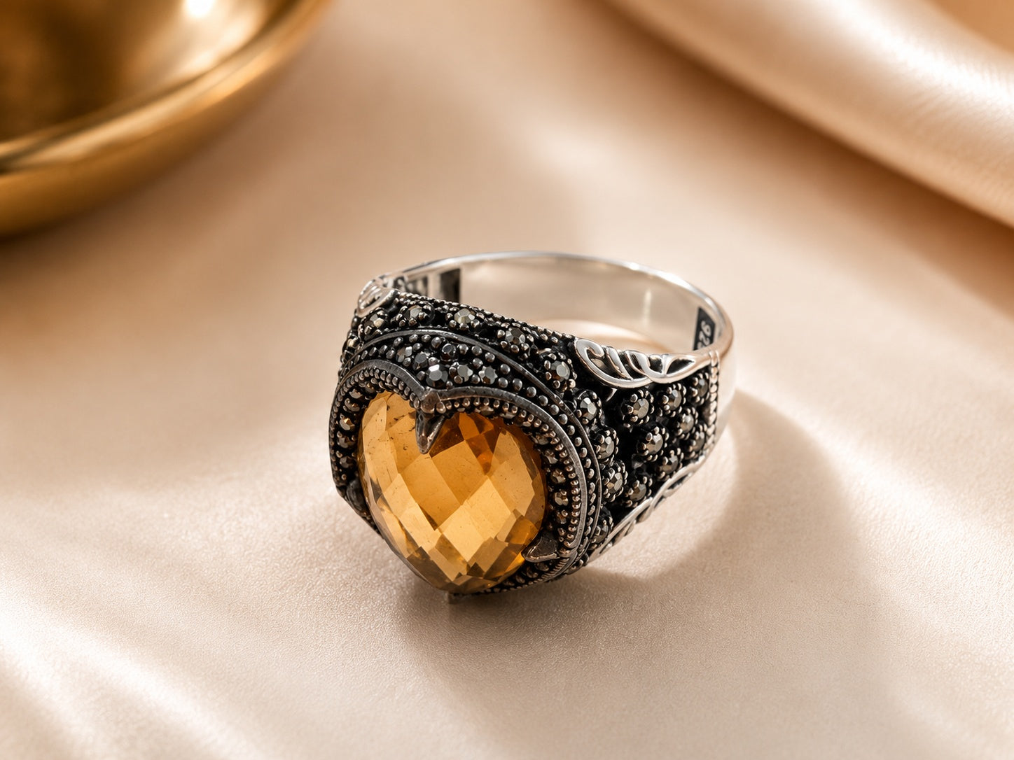 Smoky Oval Ring