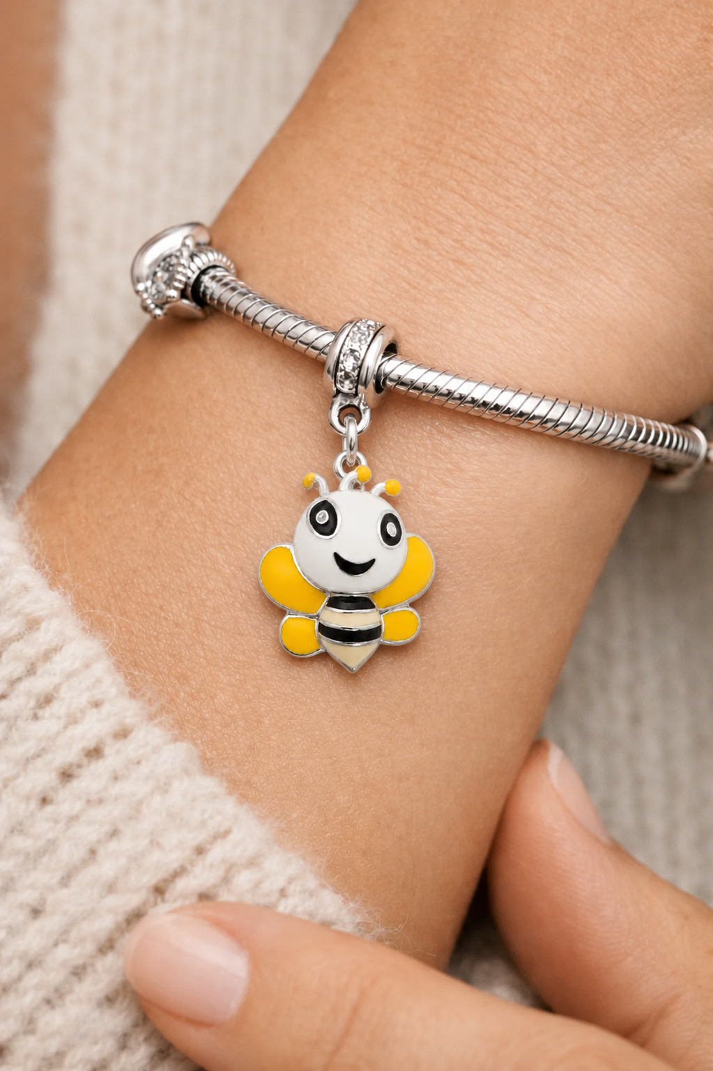 Kids Bee Charm
