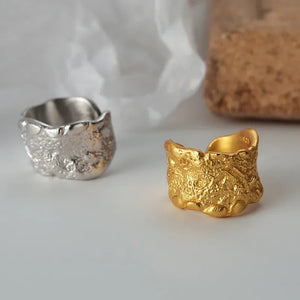 Textured Ear Cuff - Miora
