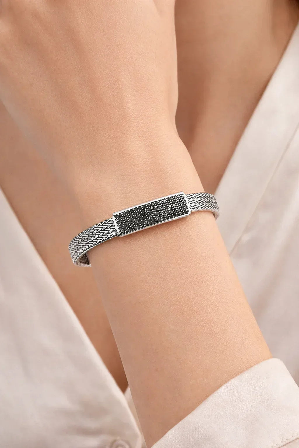Blackline Pave Bracelet - Miora
