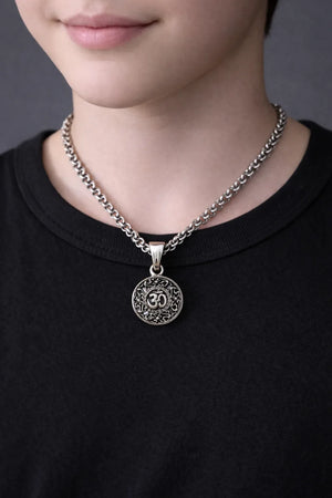 Om Round Pendant - Miora
