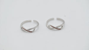 Womens Criss - Cross Toe Ring - Miora