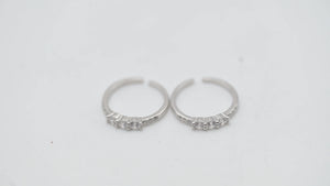 Classic Solitaire CZ Adjustable Toe Rings - Miora