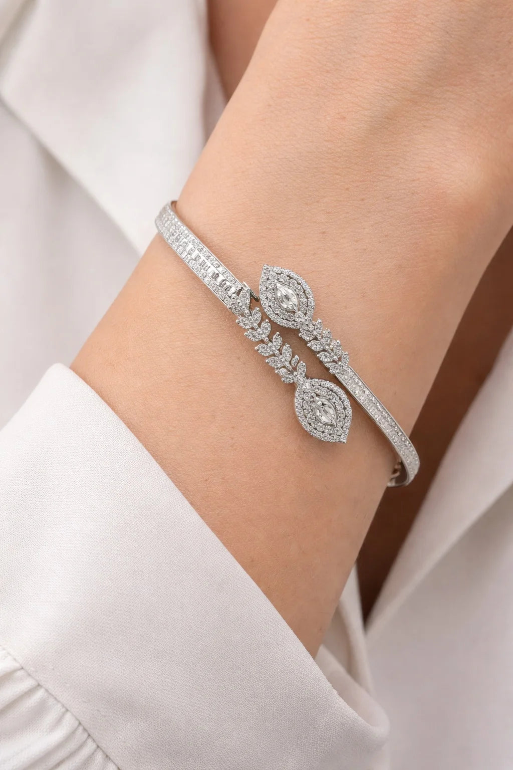 Aurelia Sparkle Cuff