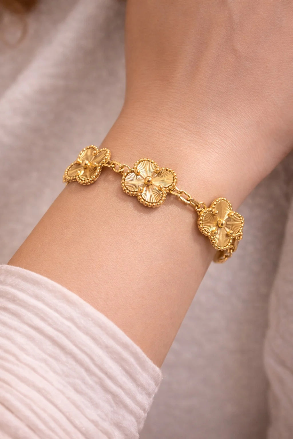 Golden Clover Leaf Bracelet