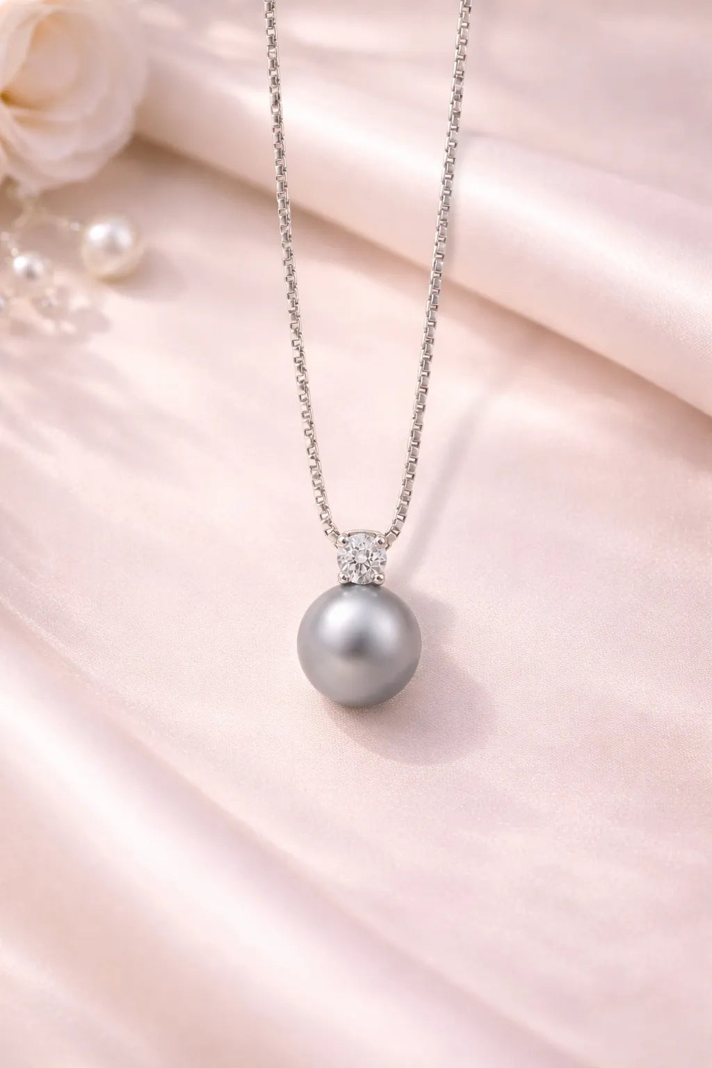 Grey Pearl Necklace