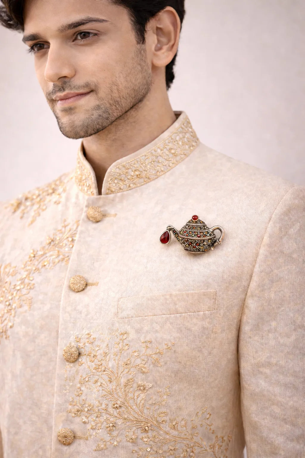 Vintage Teapot Brooch