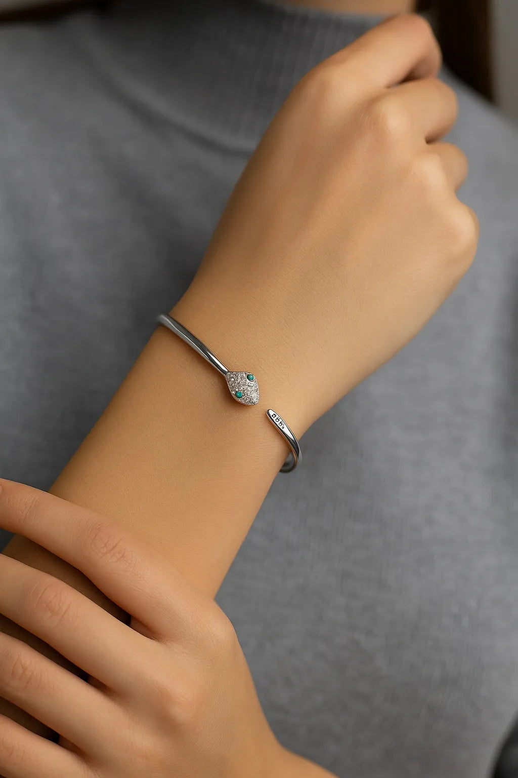 Women's Snake Head Open Bangle Bracelet