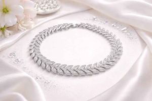 Leaf Pattern Tennis Bracelet