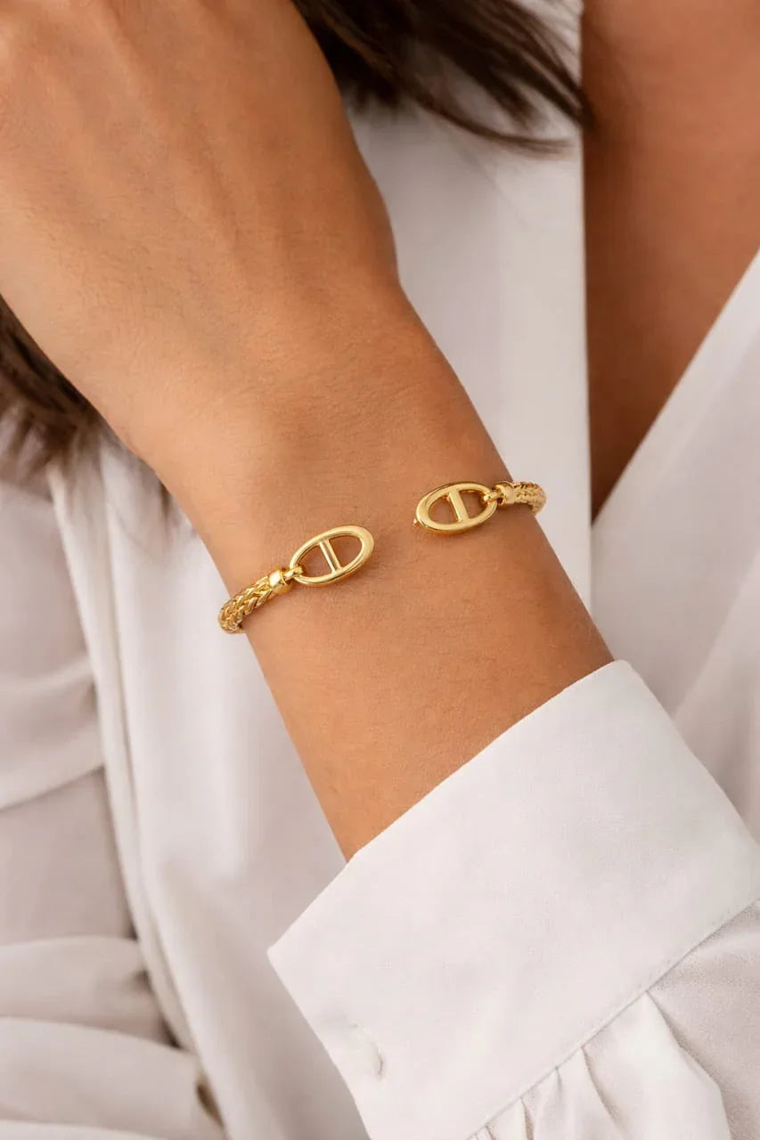 Golden Axis Bracelet - Miora