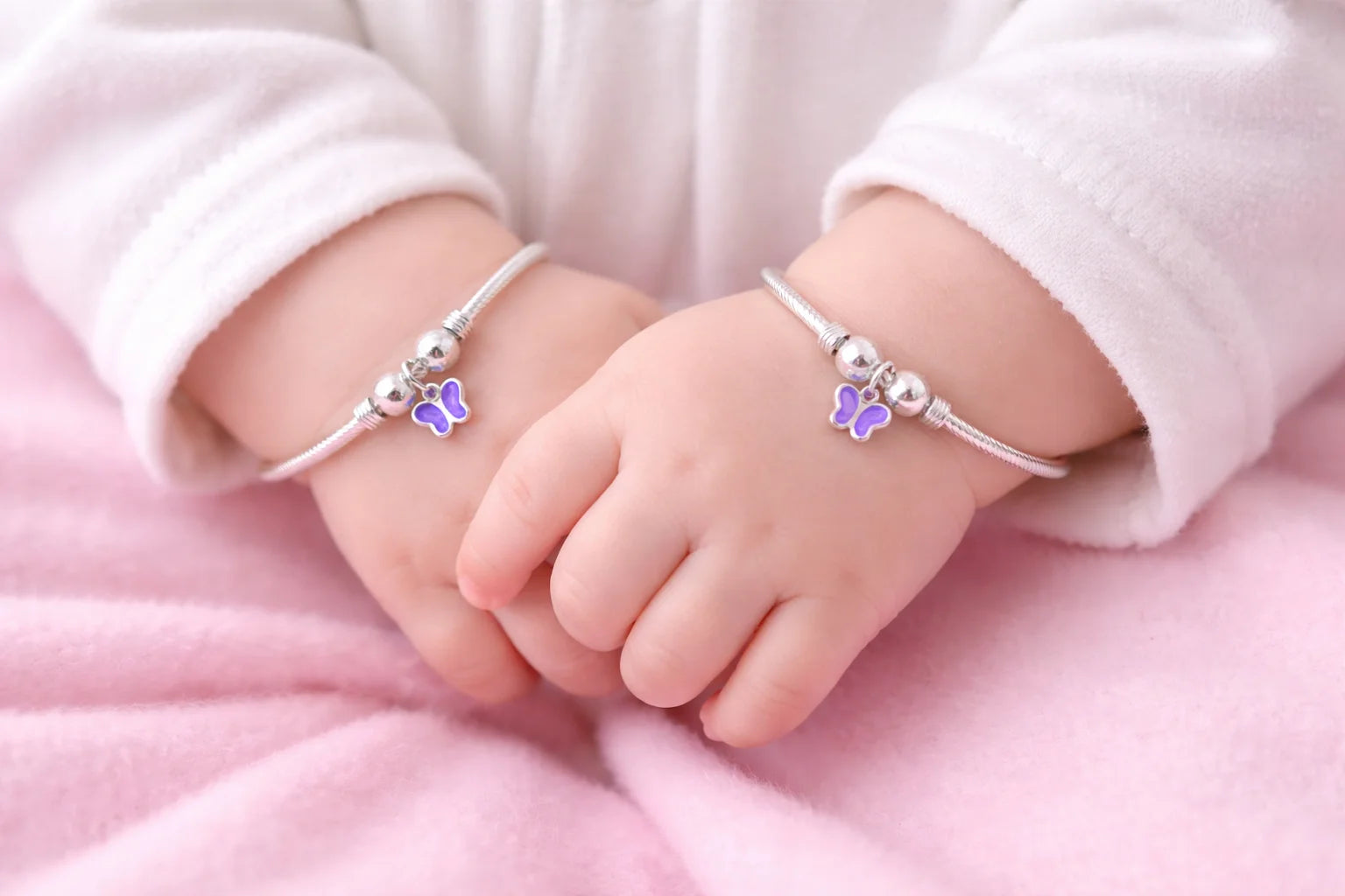 Adjustable Enamel Bracelet