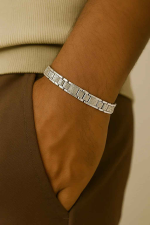 Regent Weave Bracelet