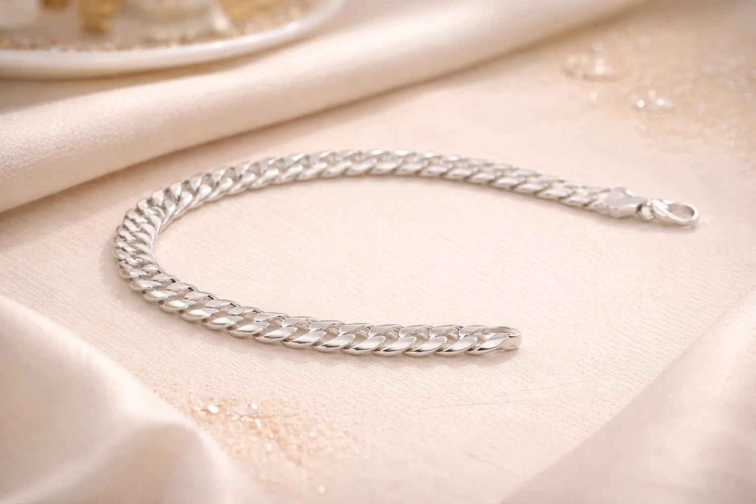 Curb Chain Bracelet