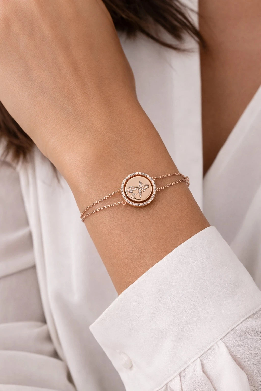 Centre Revolve Bracelet