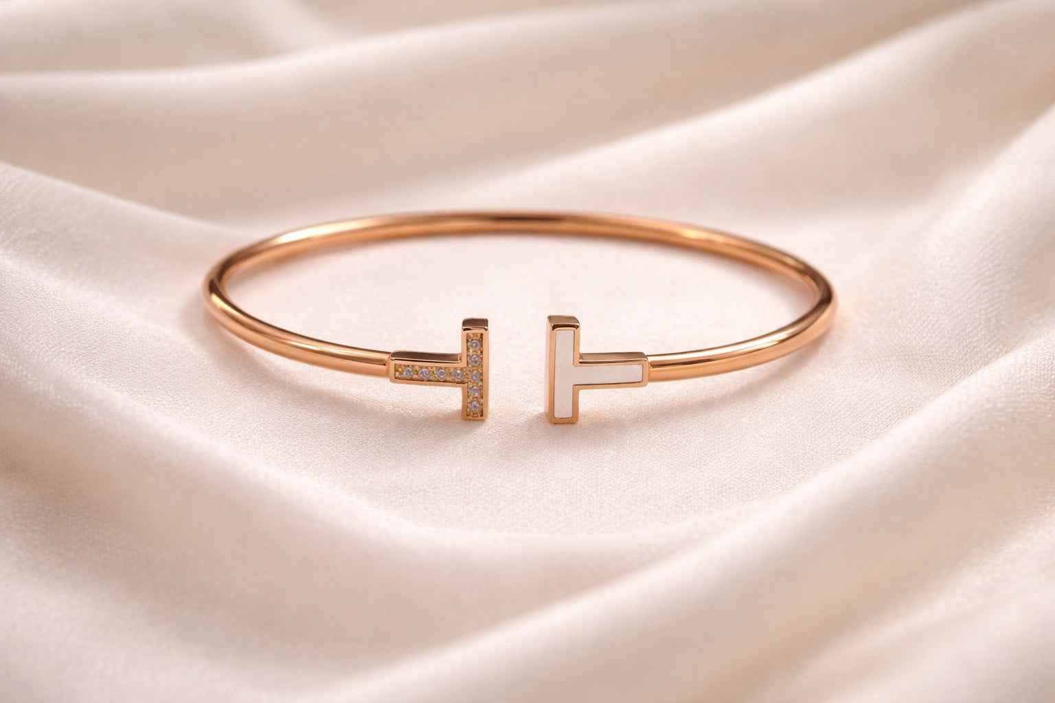 Elysia Love Bracelet