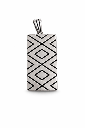 Geometric Engraved Pendant - Miora