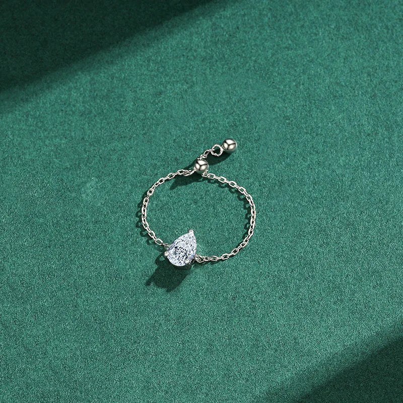 Teardrop Zircon Chain Ring Plated