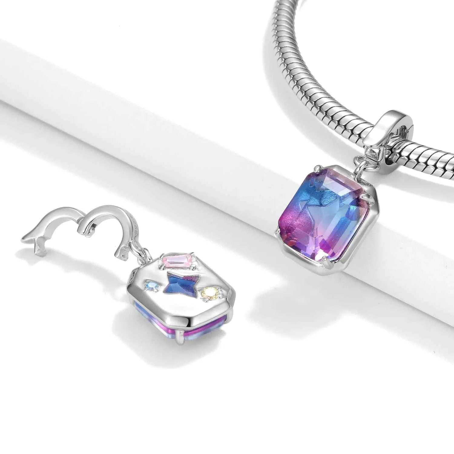 Aurora Gem