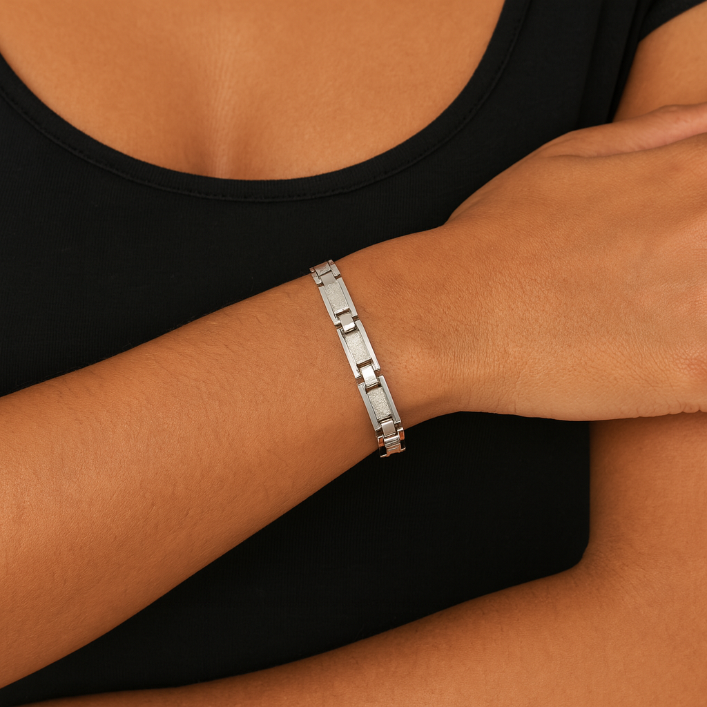 Textured Link Chain Bracelet