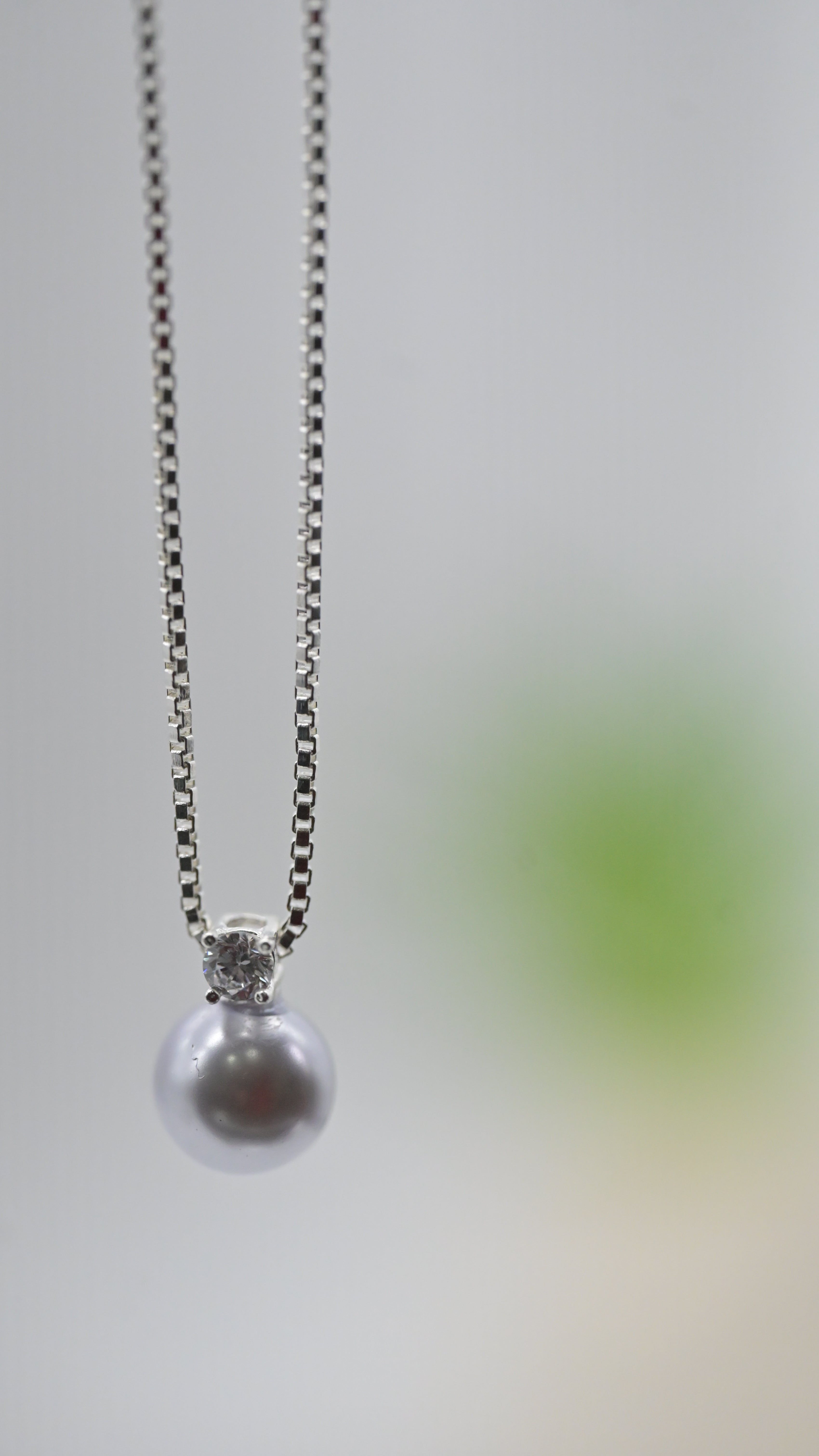 Classic Grey Pearl Pendant Necklace