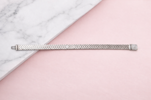 V-shaped Link Bracelet - Miora