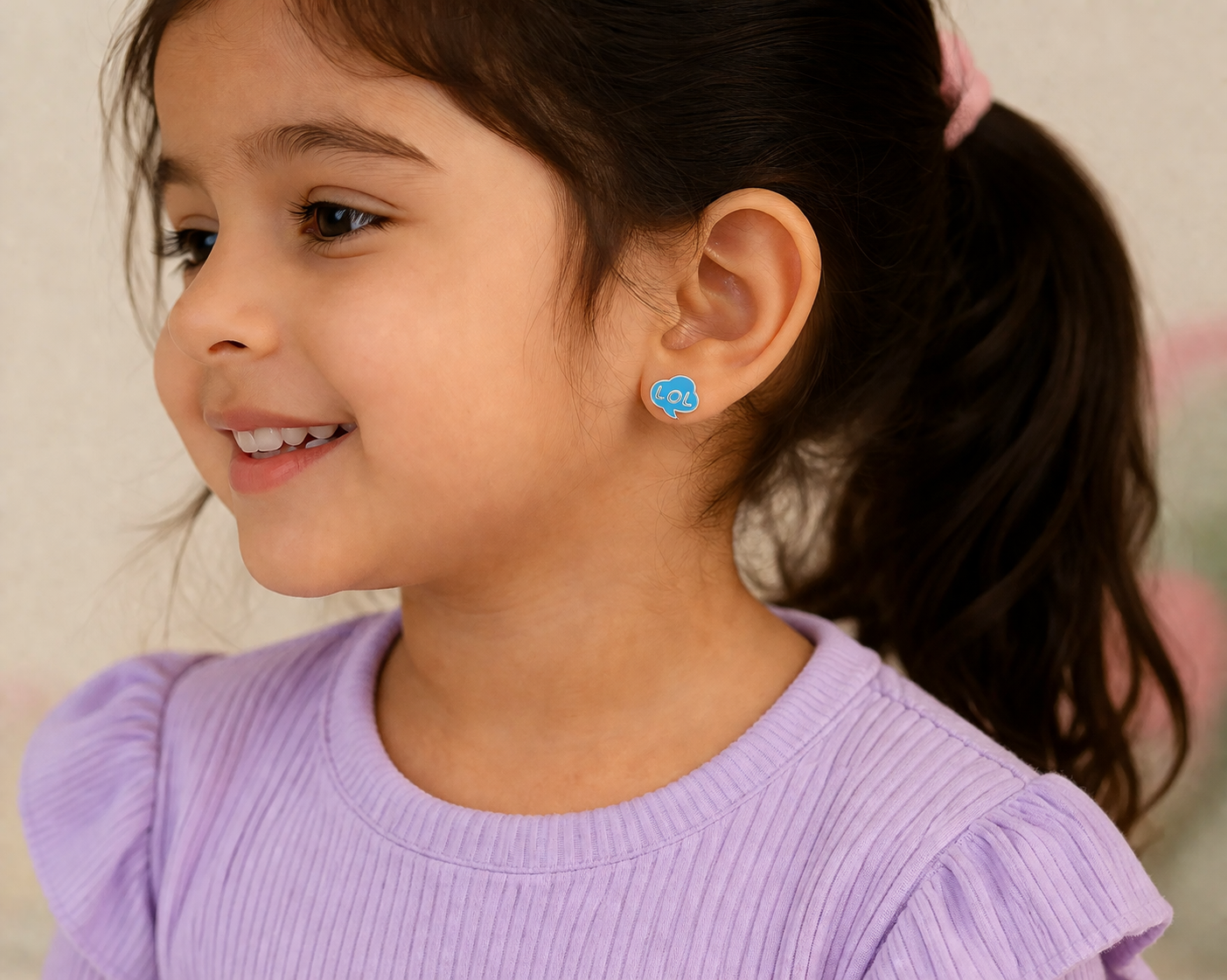 LOL Stud Earrings - Miora
