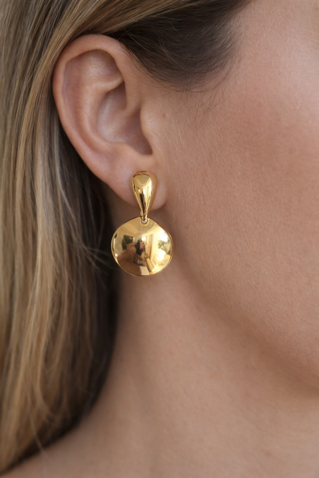 Assymetric Hanging Earrings - Miora