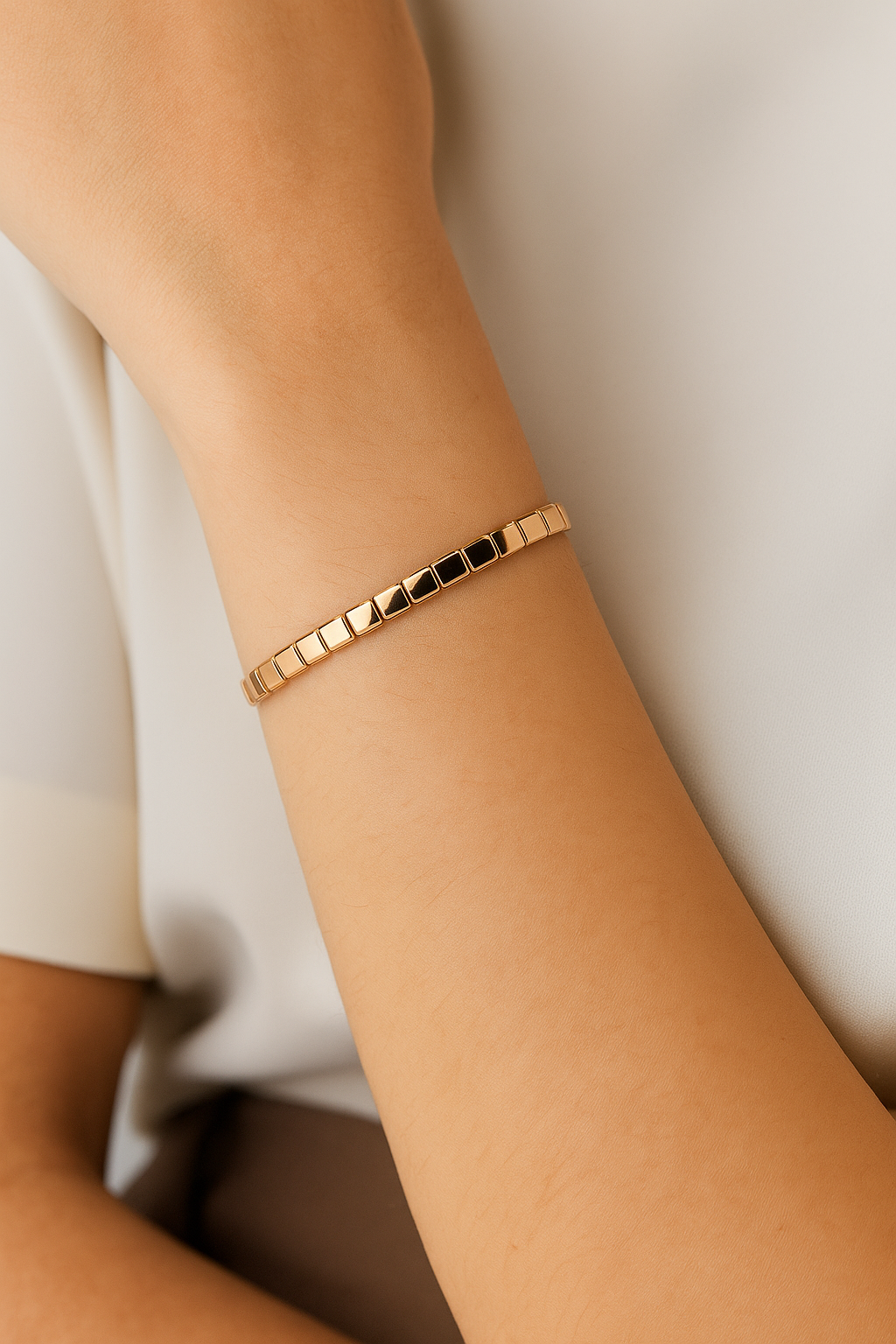 Verona Flex Pearl Bangle