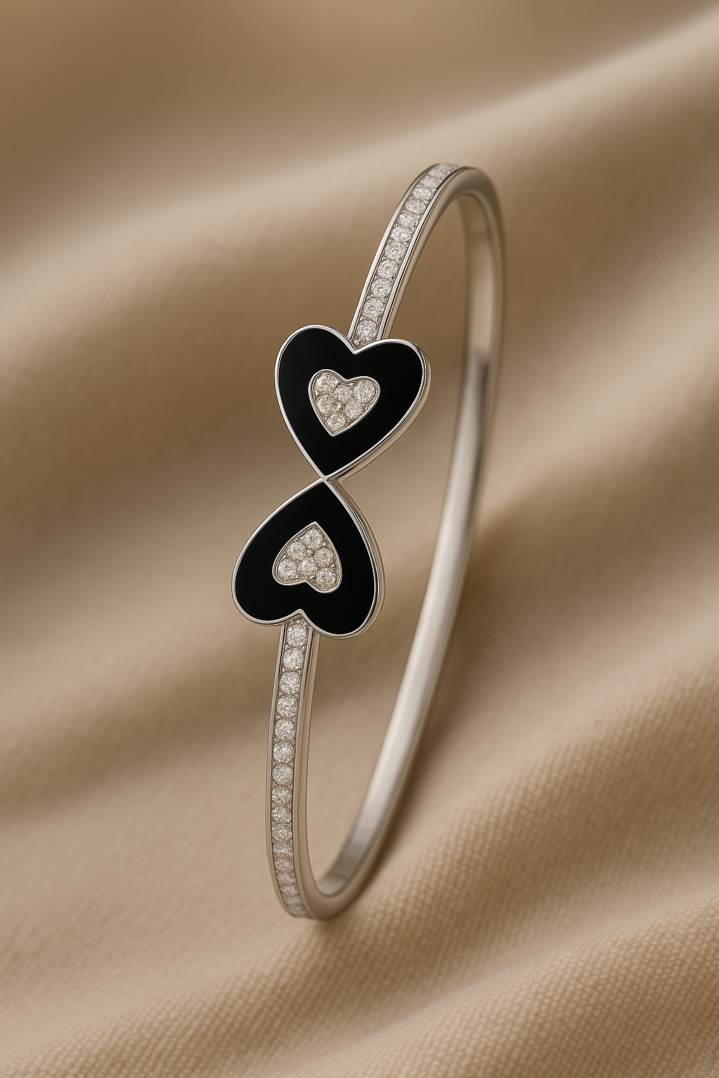 Amor Noir Dual Heart Bangle