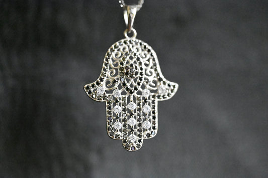 Sparkle Hamsa
