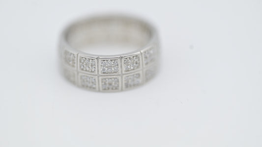 Sterling Silver Grid-Set Band Ring