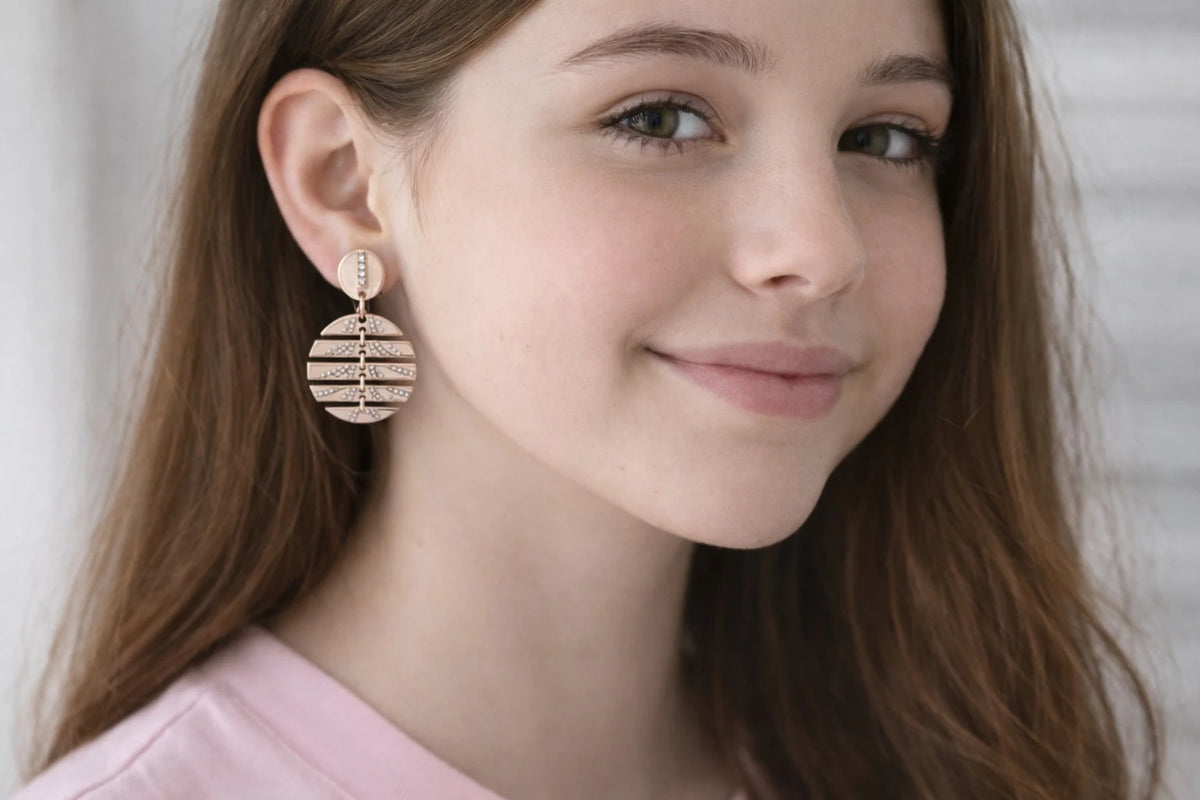 Statement Earrings model image