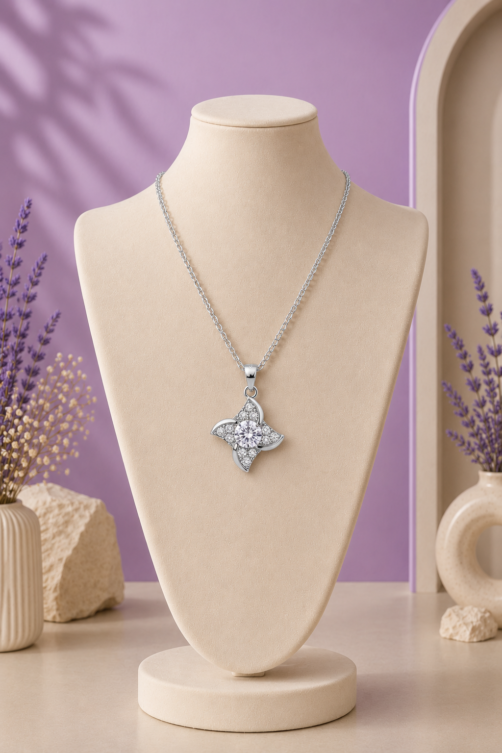 Four-Leaf Clover Windmill Necklace