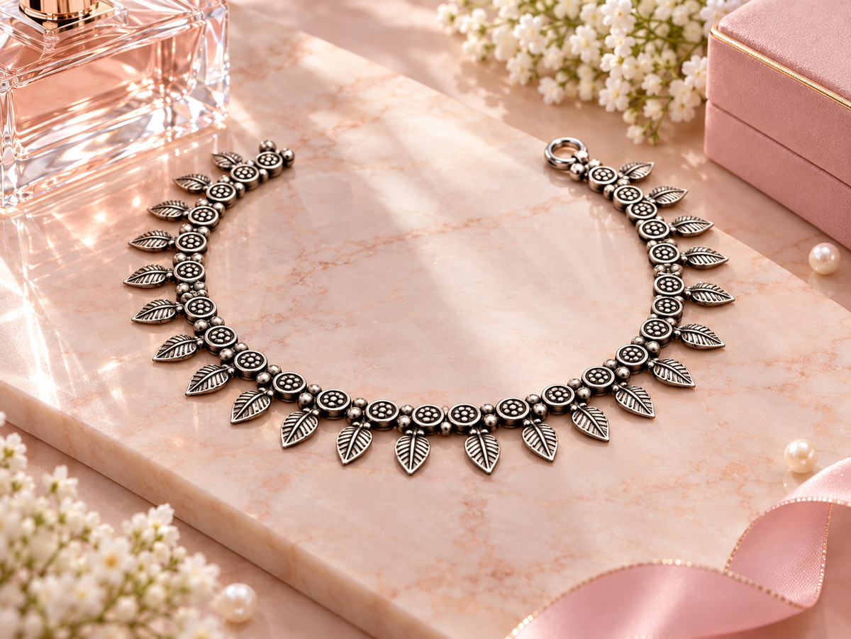 Aaina Floral Anklet