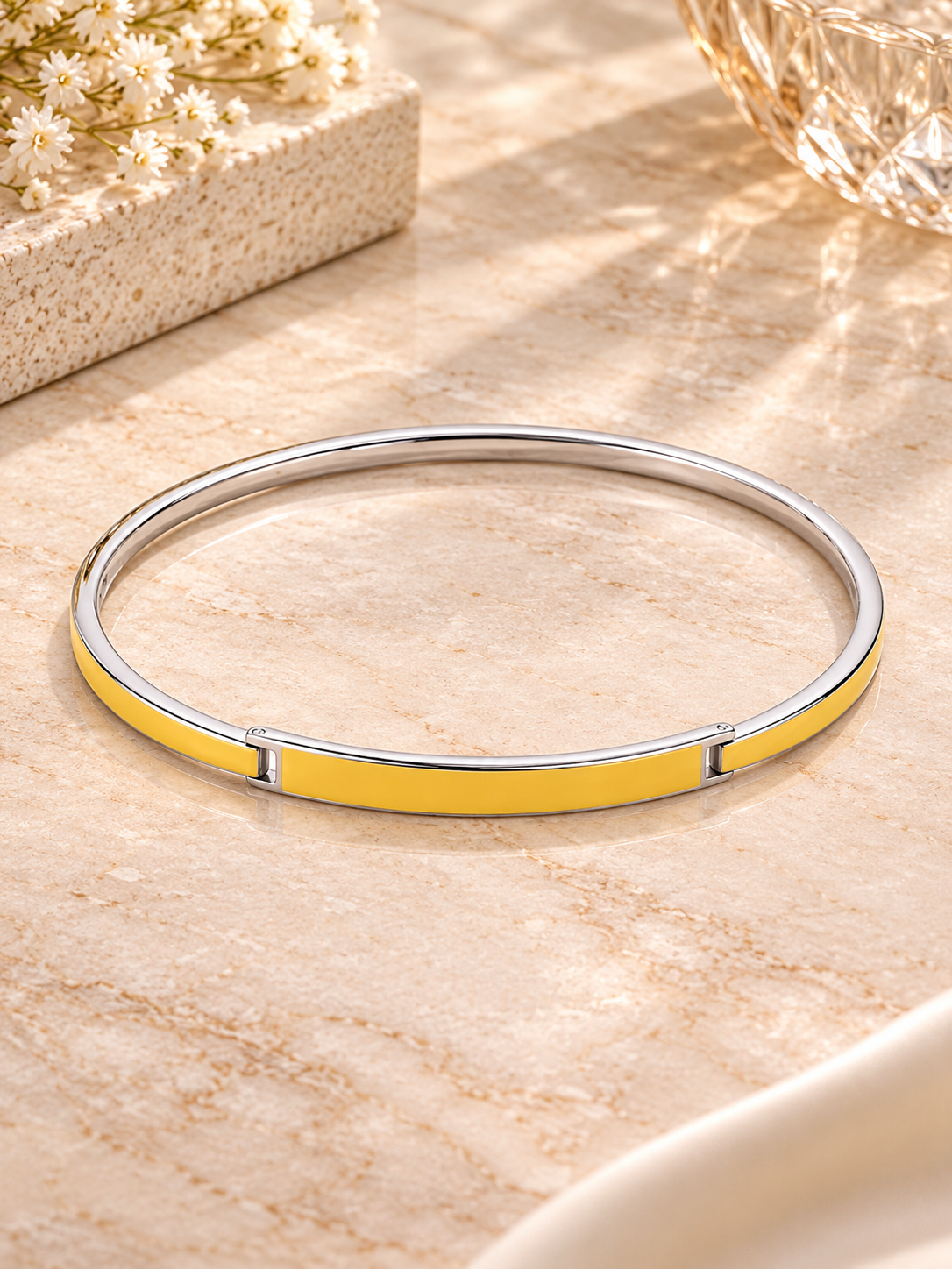 18K Bangle