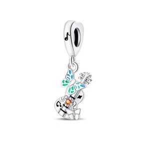 Guitarist Charm