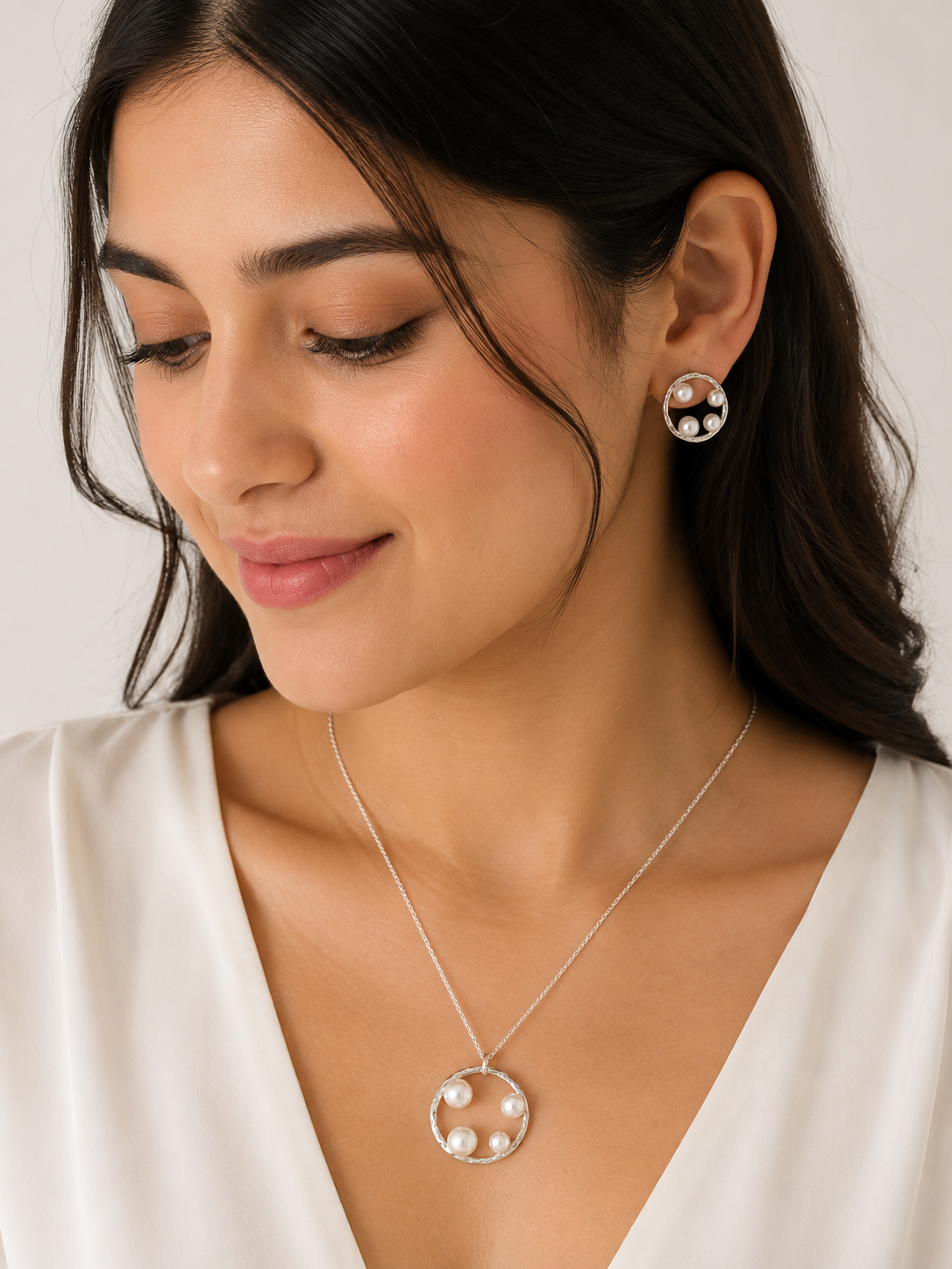 Pearl Circle Set
