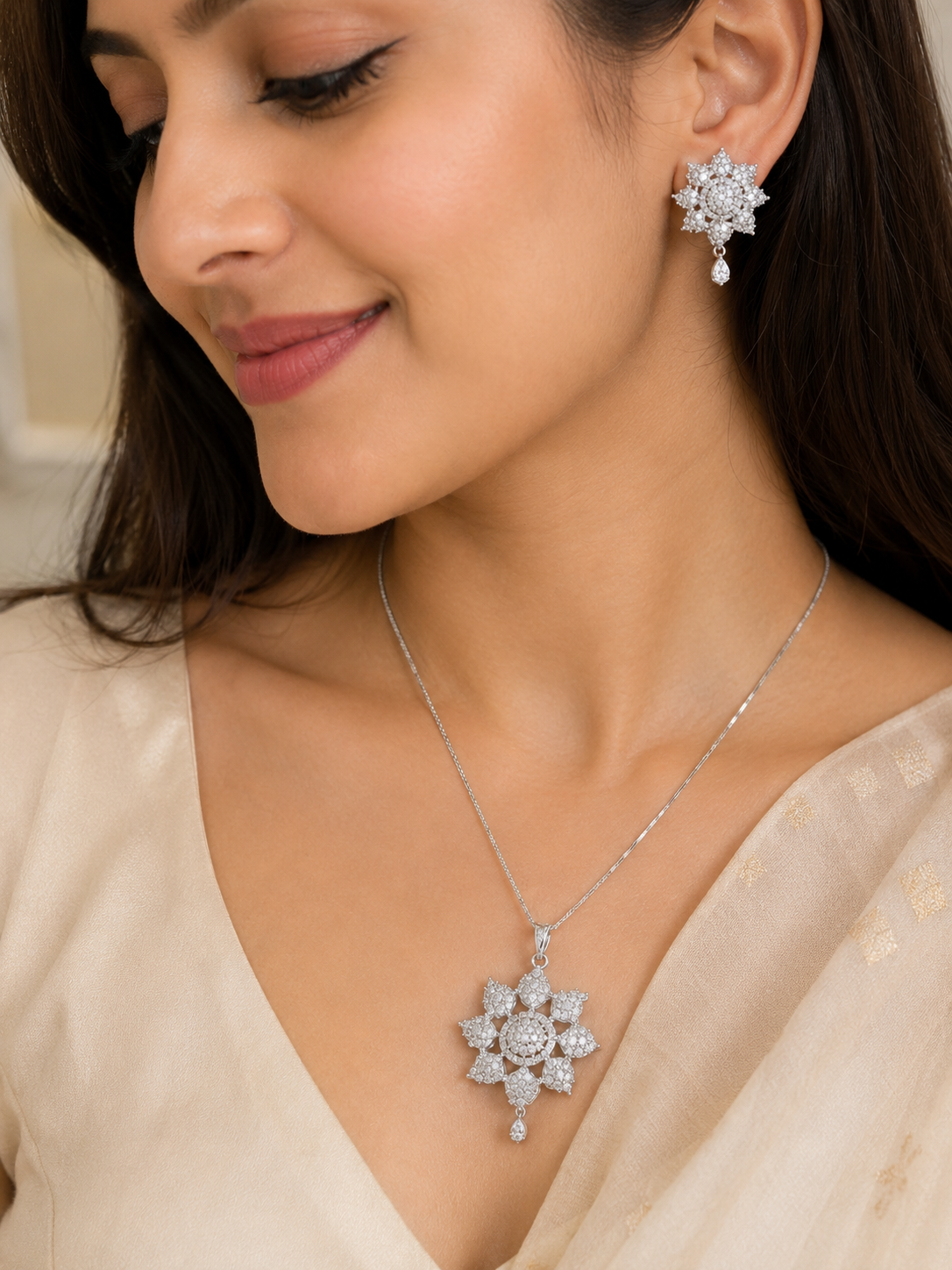 Vesper Necklace