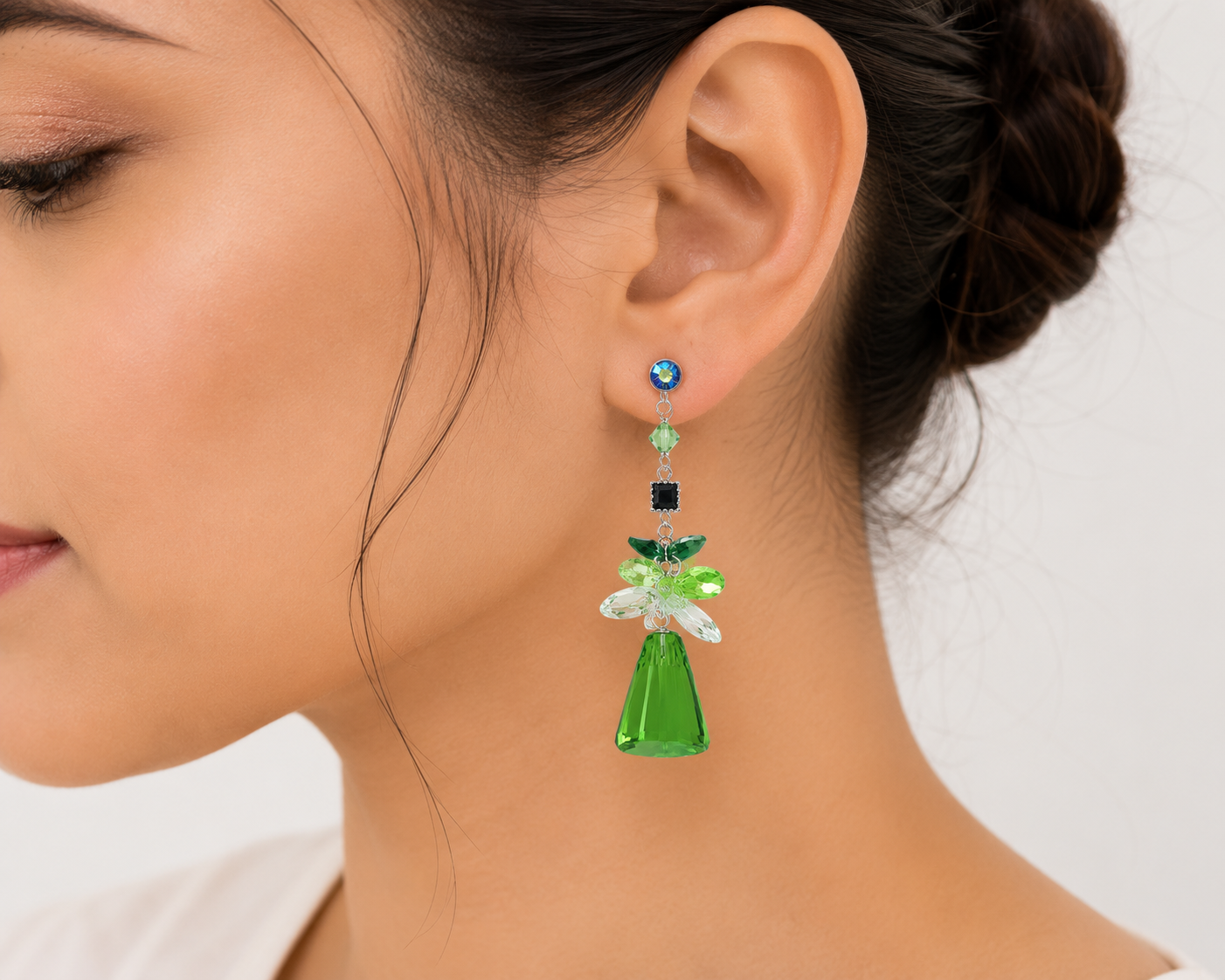 Avielle Crystal Earrings