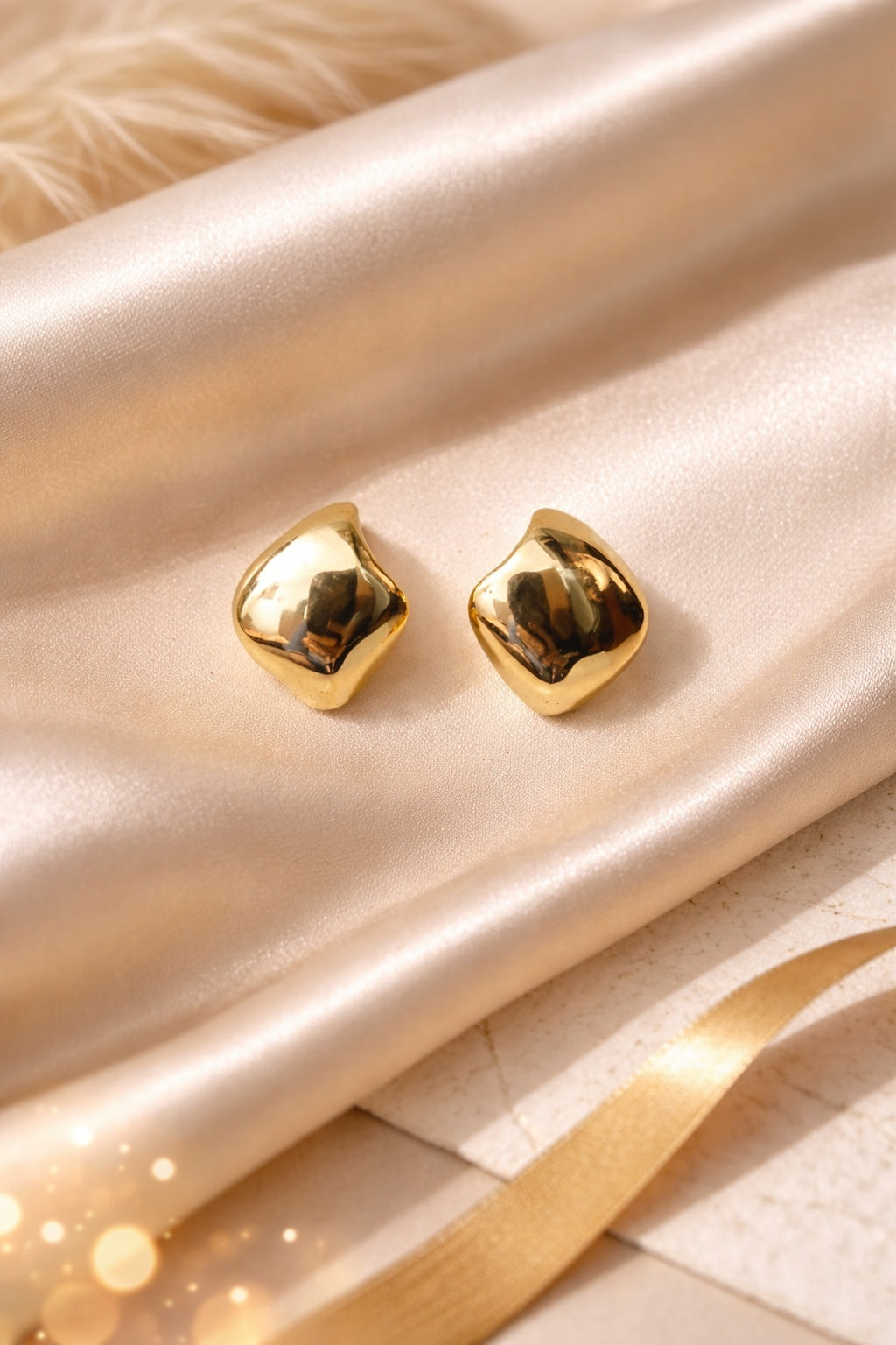 Italian Button Earrings - Miora